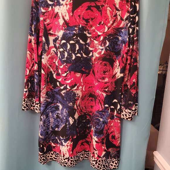 Style & Co Printed Shift Dress | Size L | Red Blue Floral Abstract - Picture 2 of 4